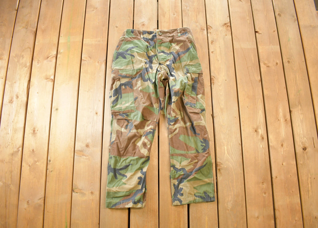 Vintage 1990s Army Camouflage Cargo Pants Size 30x32