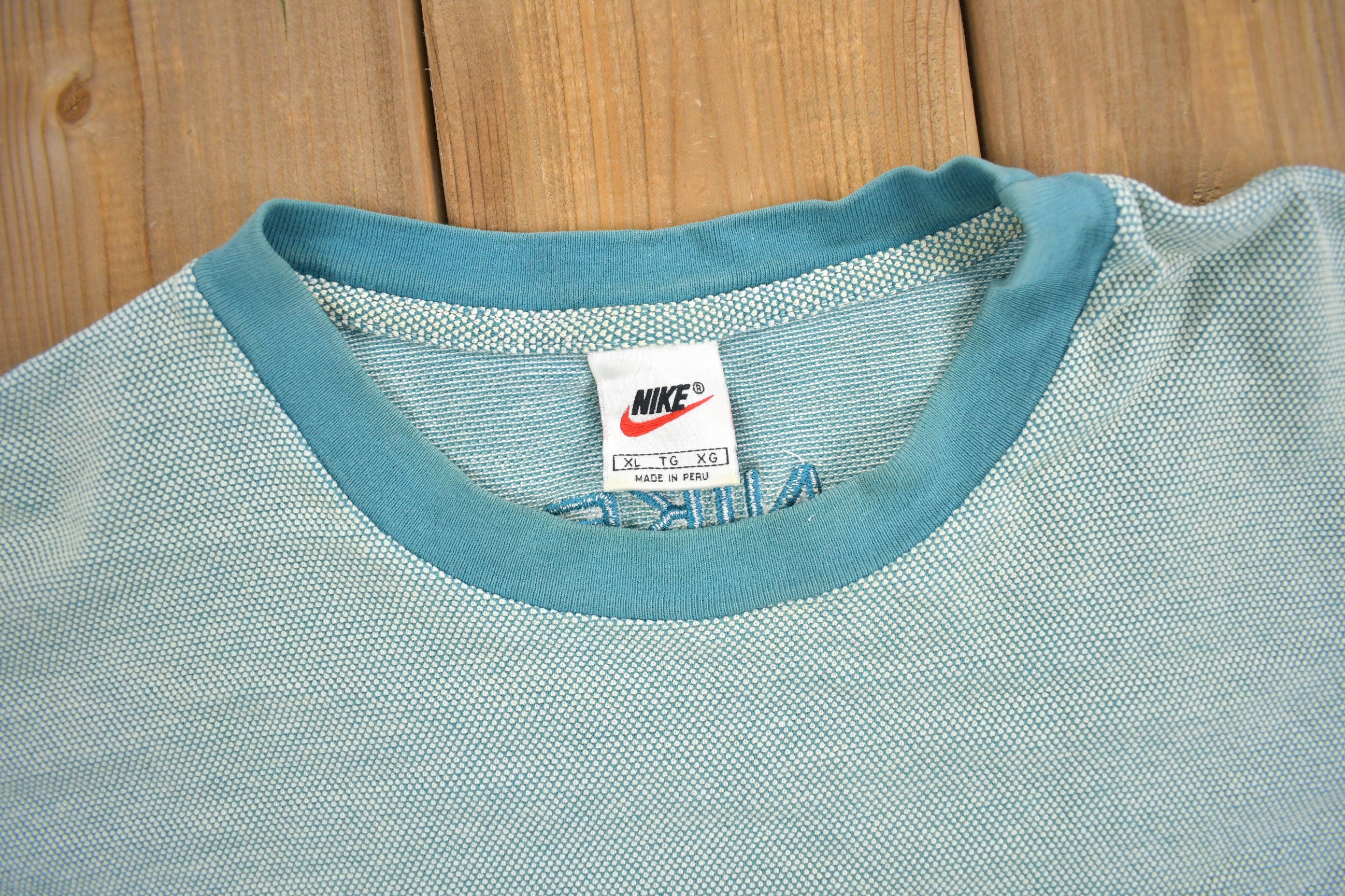 Vintage 1990s Nike Mini Swoosh Heavy Weight Turbo Green T-Shirt