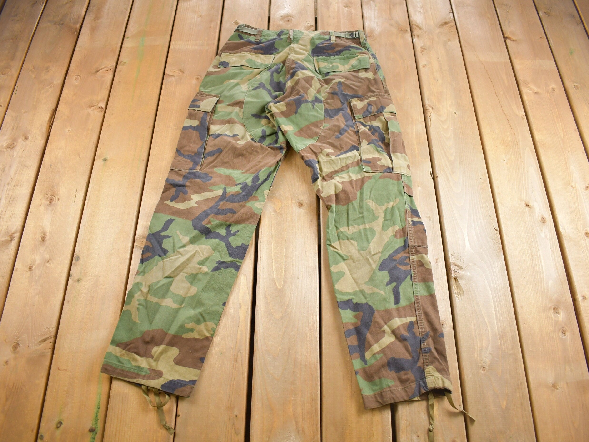 Vintage 1982 Army Woodland Camouflage Cargo Pants Size Small (32 x 29