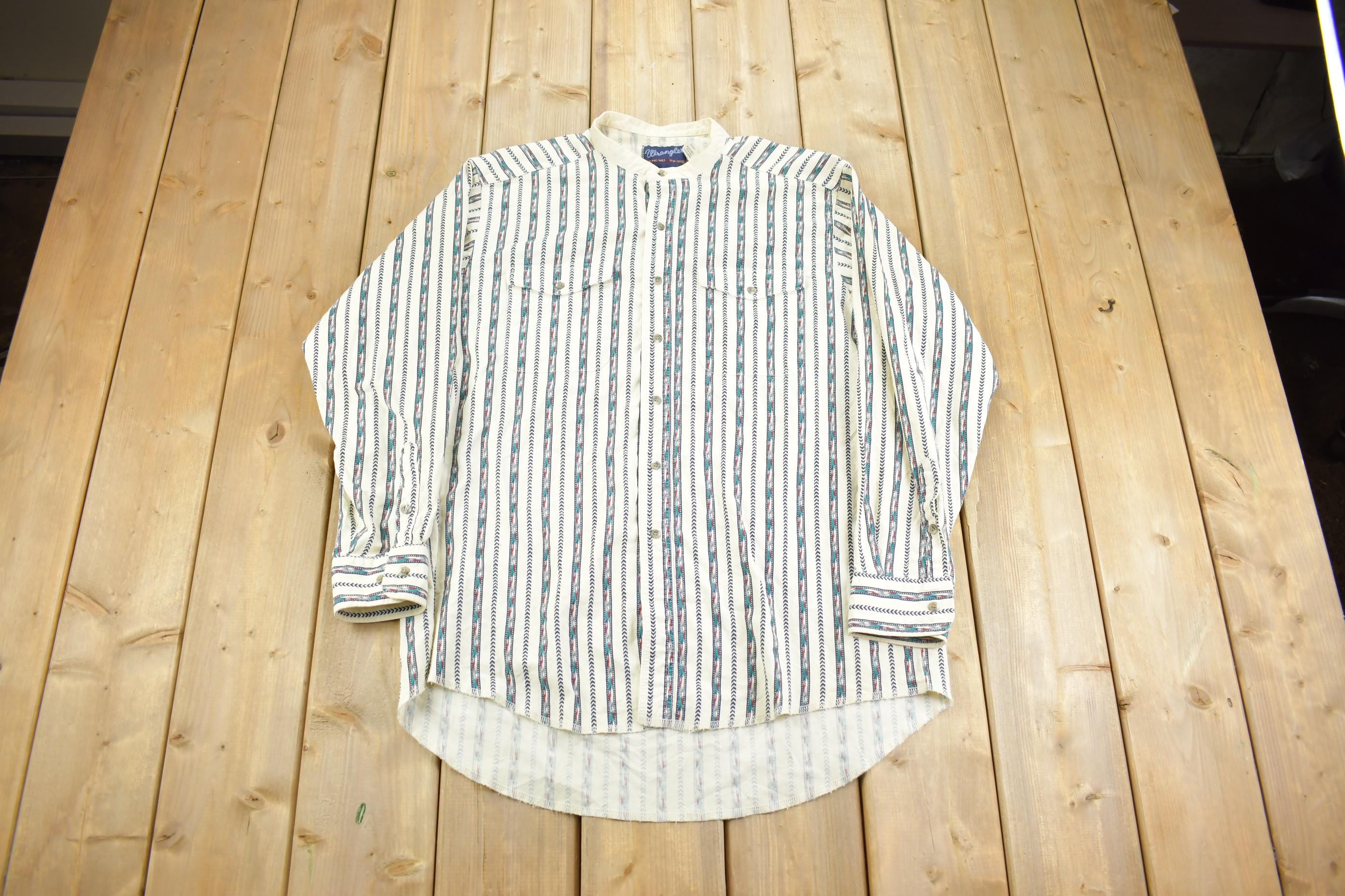 Vintage 1990s Wrangler X-Long Tails Cowboy Aztec Graphic Button Up Shirt