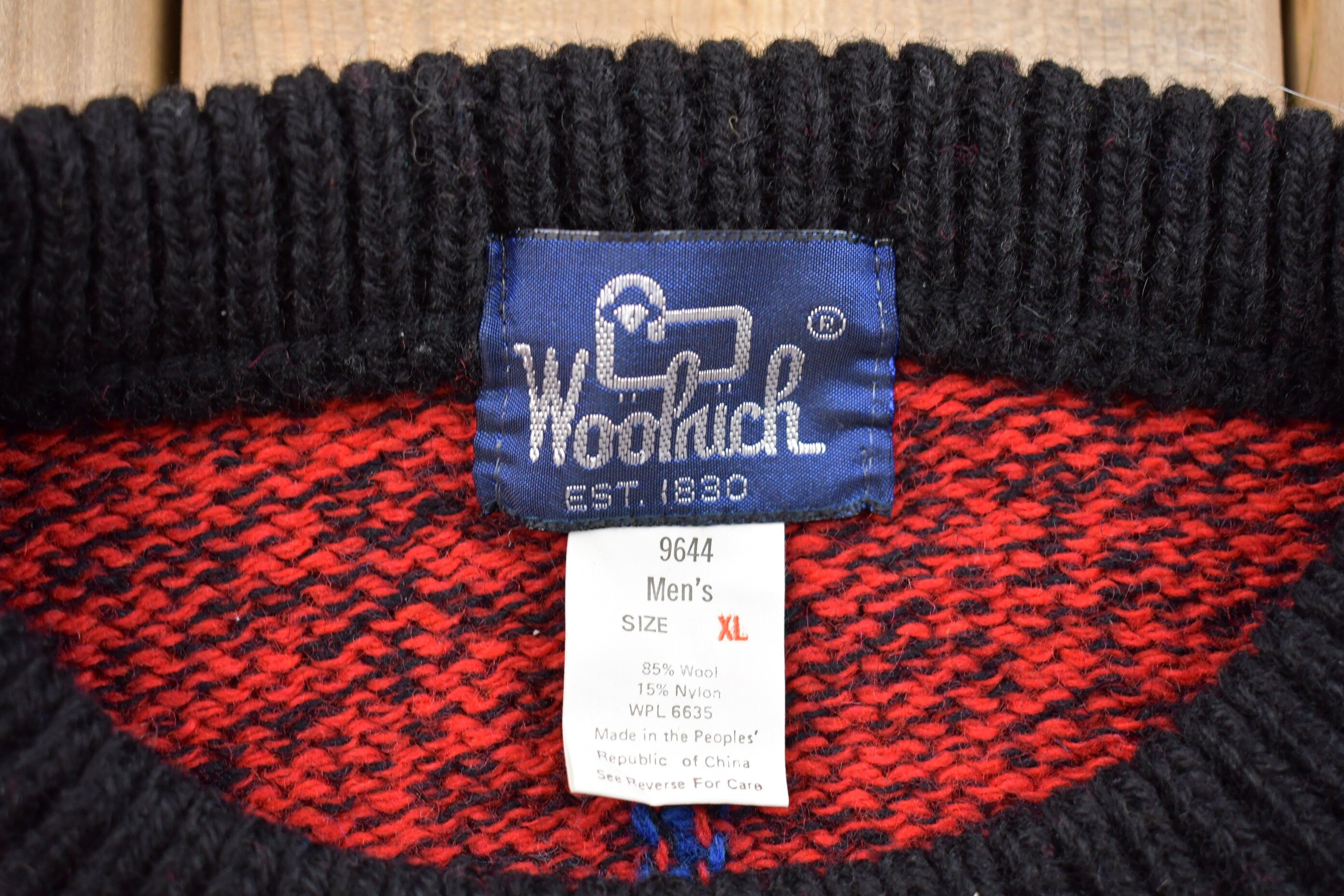 Vintage 1960s Woolrich Plaid Knitted Sweater