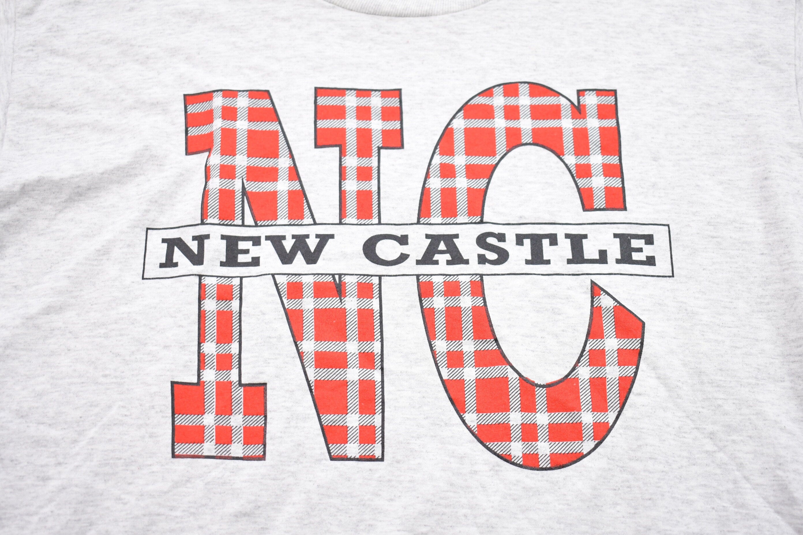 Vintage 1990s New Castle Plaid Graphic T-Shirt