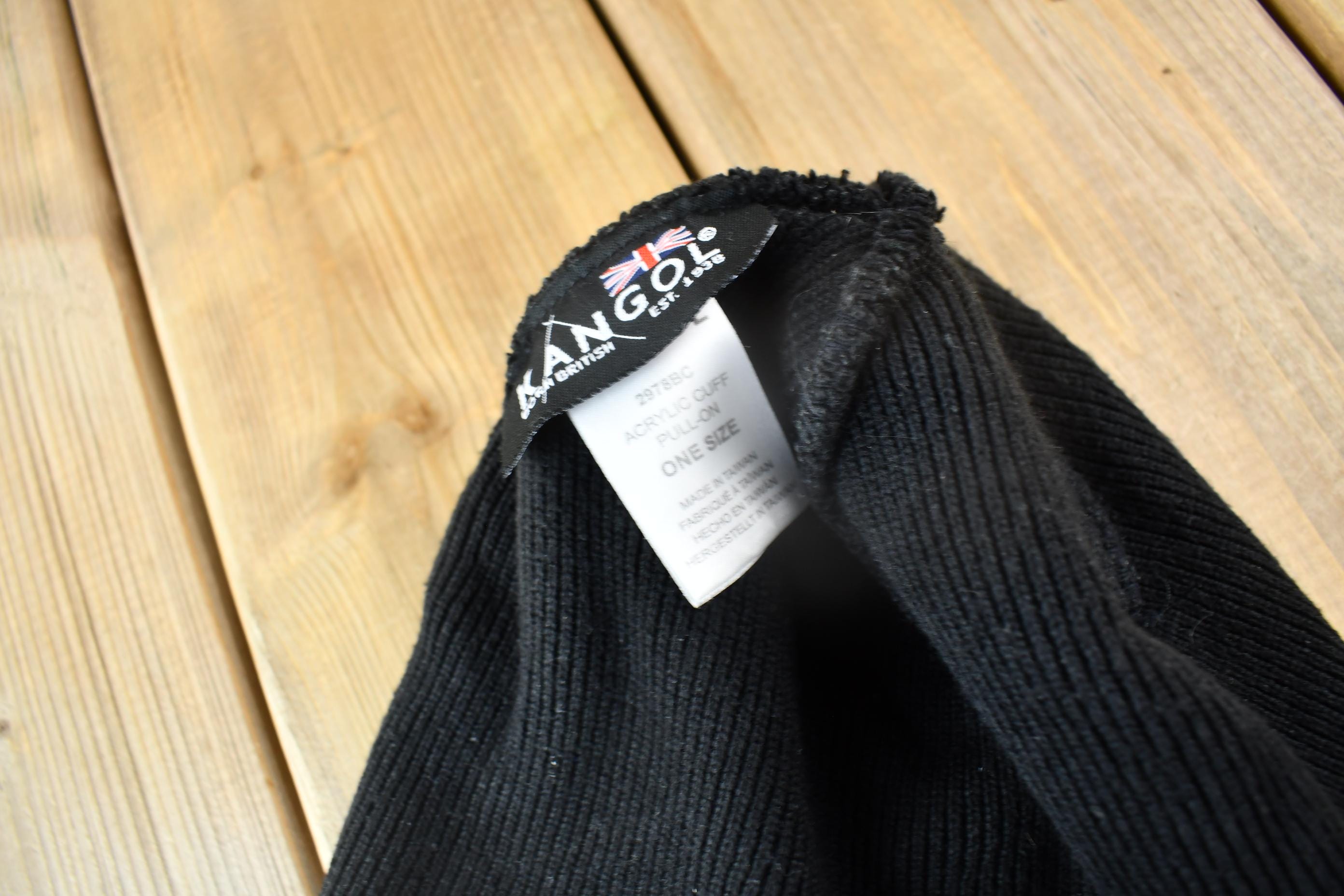 Vintage 1990s Kangol Acrylic Cuff Pull On Beanie Hat One Size