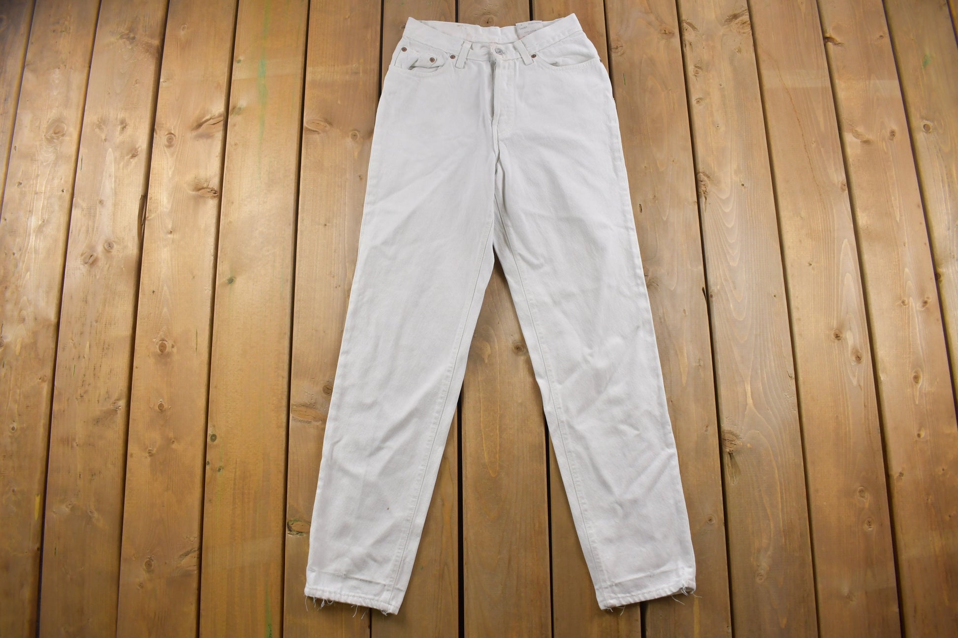 Vintage 1980s Levi's 501 Red Tab White Denim Jeans Size 26 x 29
