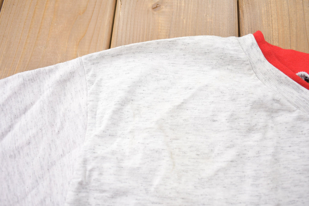 Vintage 1990s Canada Multiple Flags Graphic T-Shirt