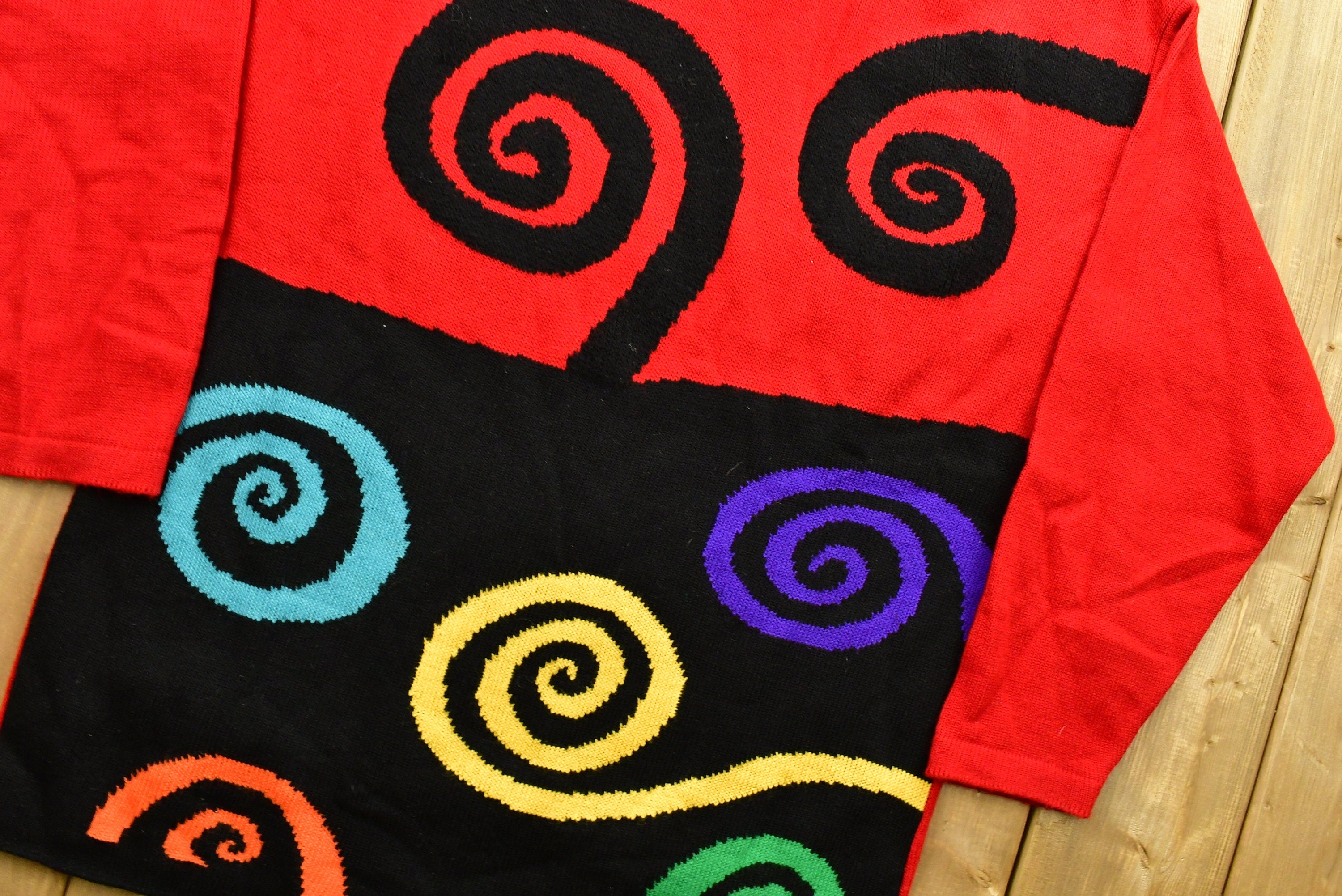 Vintage Abstract Spiral Knitted Sweater