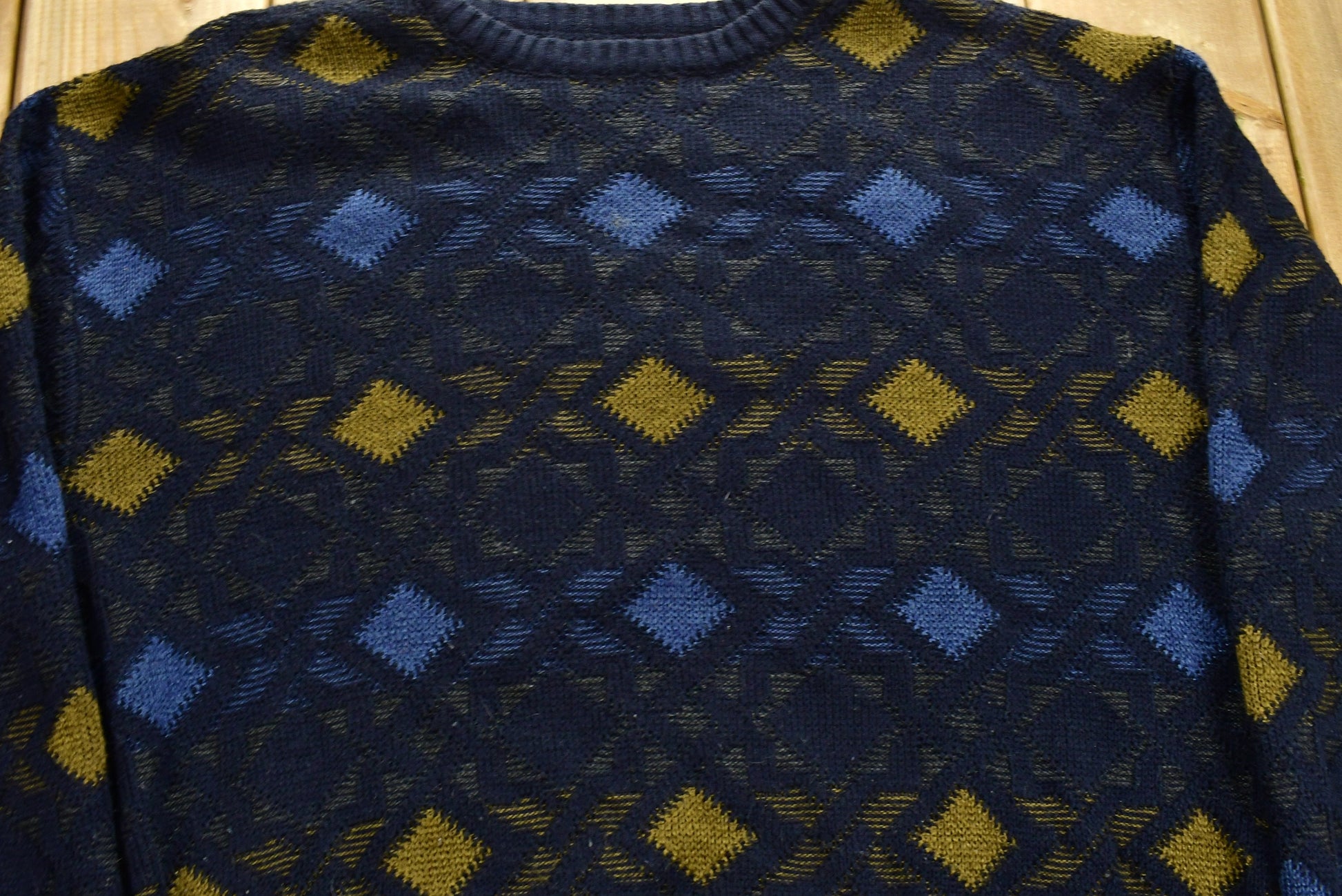 Vintage 1990's Abstract Knitted Crewneck Sweater / Vintage 90s Crewneck / Pattern Sweater / Outdoor / All Over Pattern / Sweatshirt