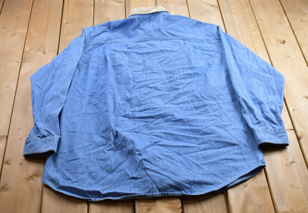 Vintage 1990s Woolrich Denim Button Up Shirt