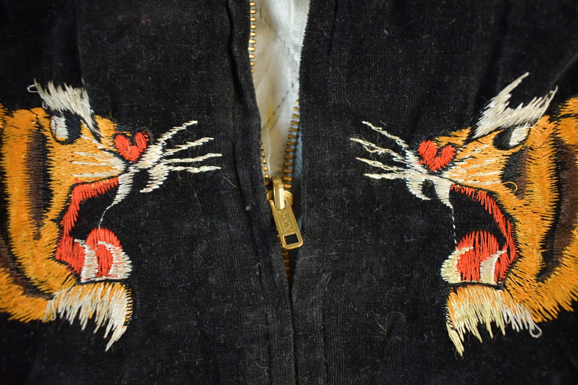 Vintage 1980s Sukajan USA Japan Souvinir Bomber Jacket Toddler-Youth XS / Satin Velvet Bomber / Souvenir Jacket / Embroidered Dragons