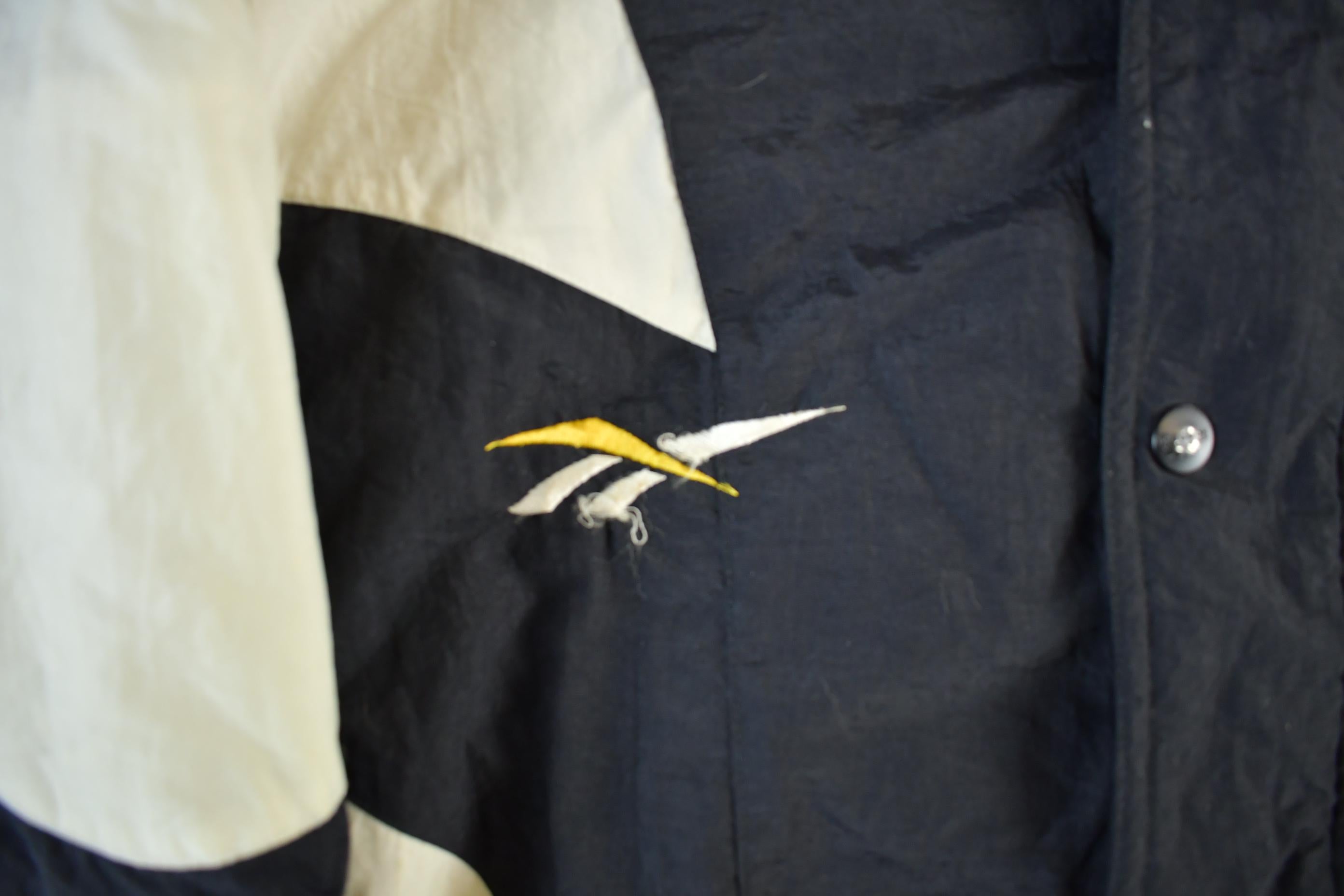 Vintage 1990s University of Iowa Hawkeyes Anorak Jacket Men's Large  Embroidered  Varsity Jacket  Sportswear  Americana