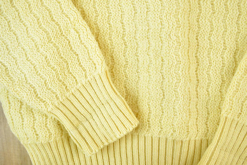 Vintage 1990s Spring Street Knitters Cable Knit Abstract Pattern Crewneck Sweater Made In USA
