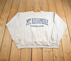 Vintage 1990s Mount Rushmore National Memorial Souvenir Crewneck Sweatshirt Made In USA
