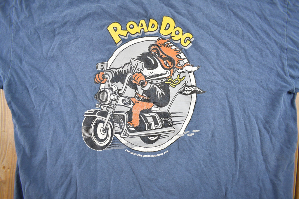 Vintage 1990s Hanes Dogboy Sport Graphic T-Shirt