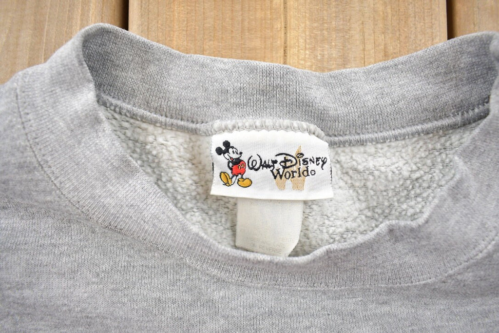 Vintage 2000s Walt Disney World Winnie The Pooh 2002 Crewneck
