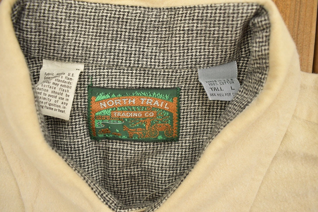 Vintage 1990s North Trail Trading CoBeige Button Up Shirt