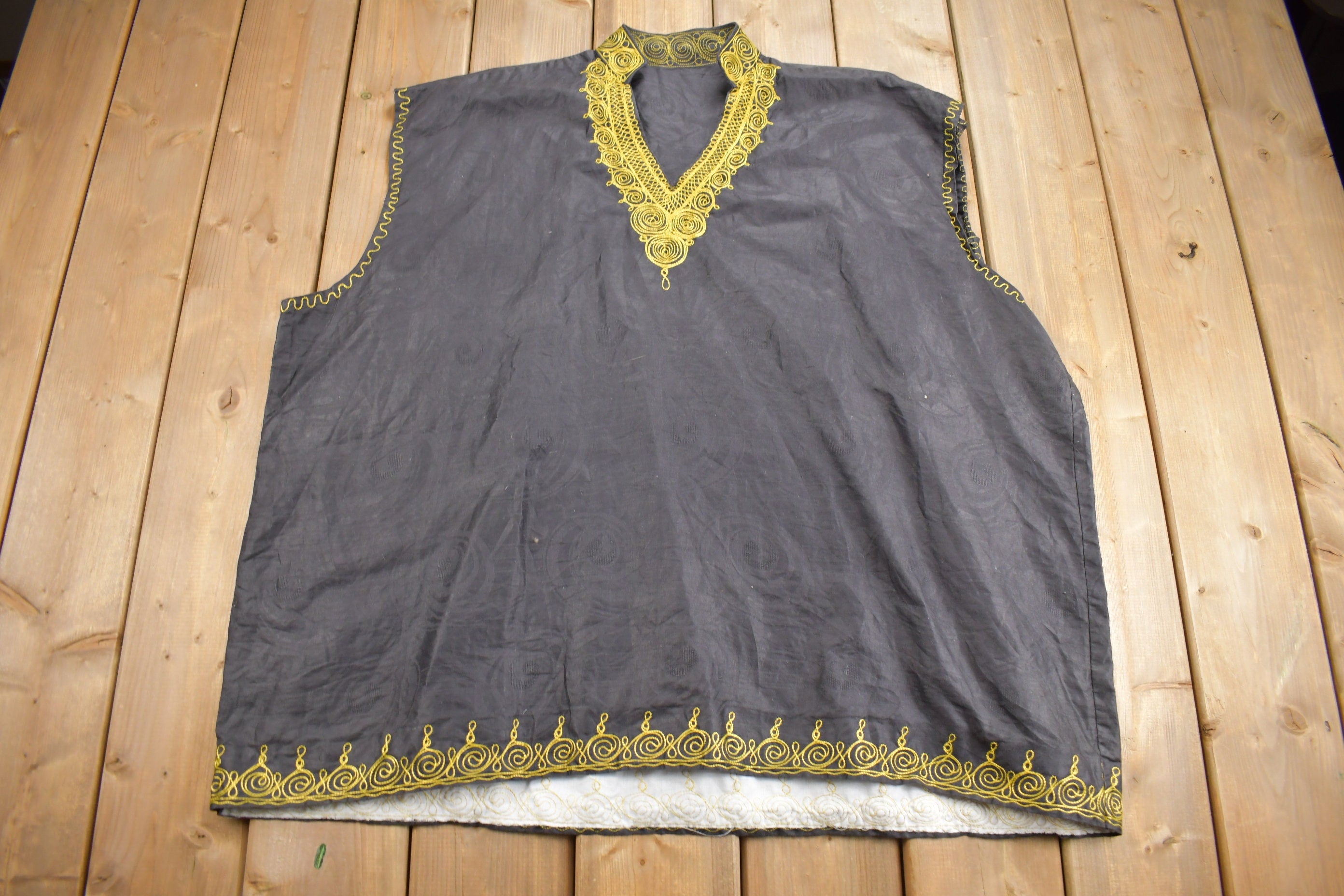 Vintage 1990s Traditional Indian Garment Shirt