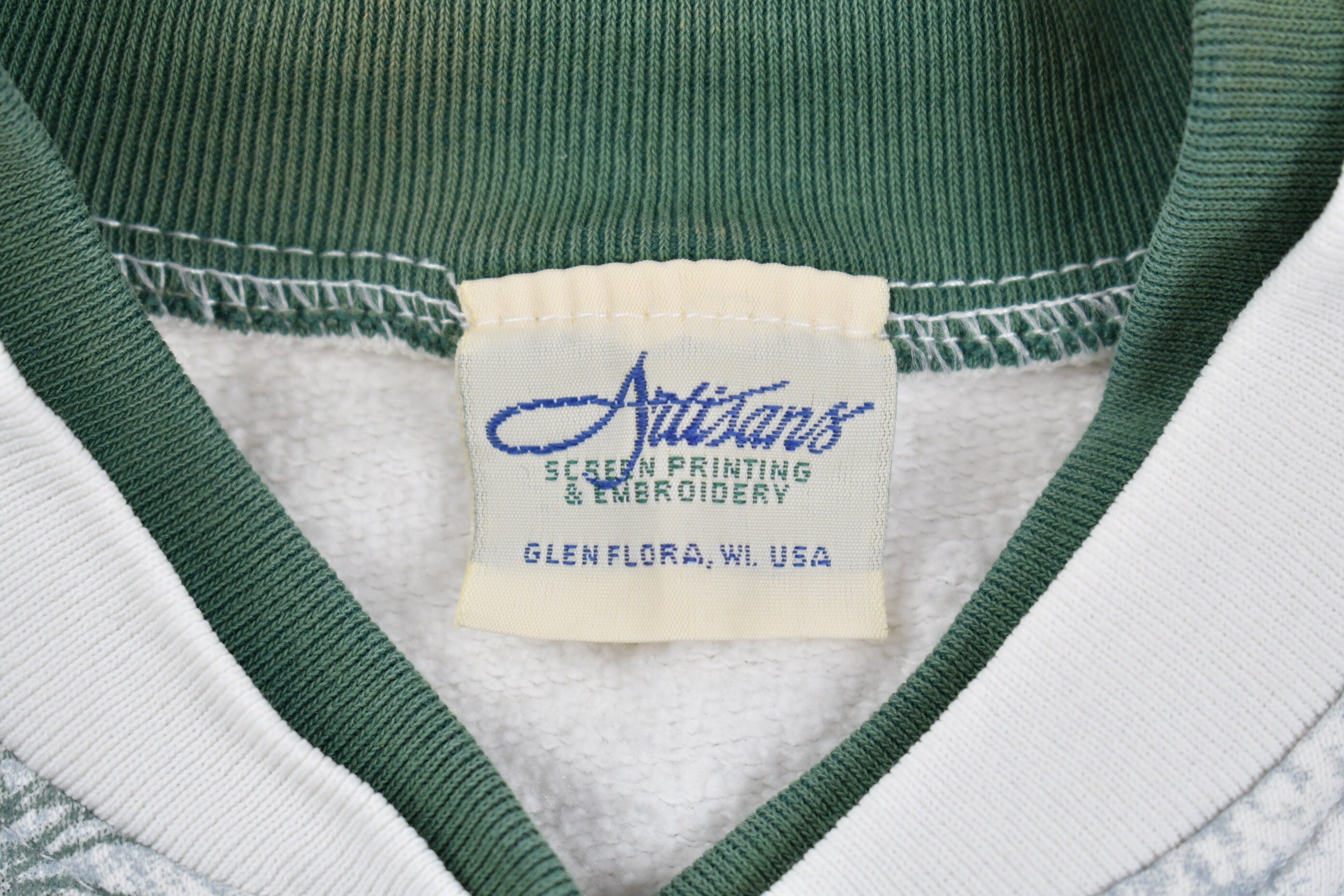 Vintage 1990s Cute Bird Graphic Cardigan Sweatshirt