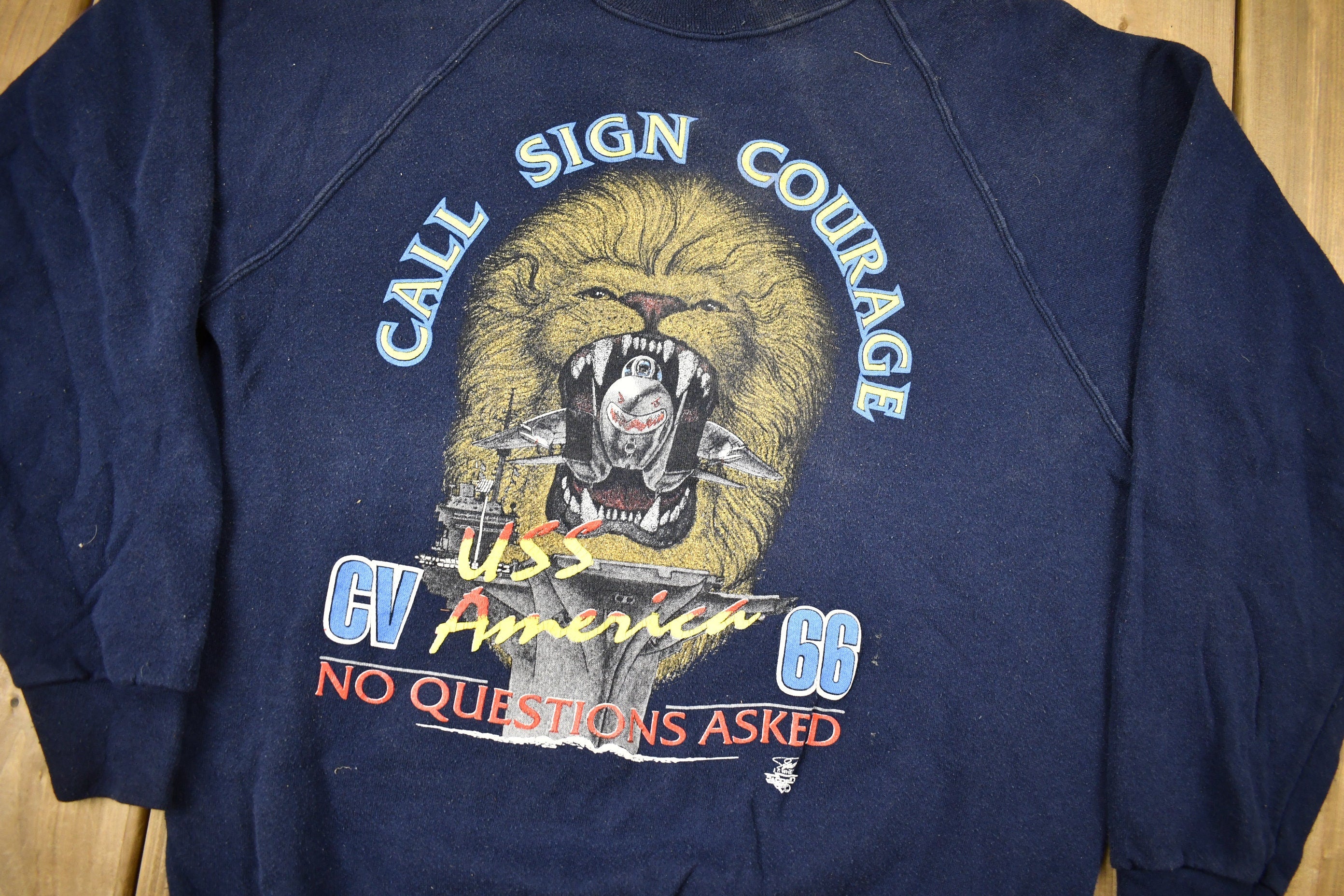 Vintage 1980s Call Sign Courage USS America Crewneck Sweatshirt