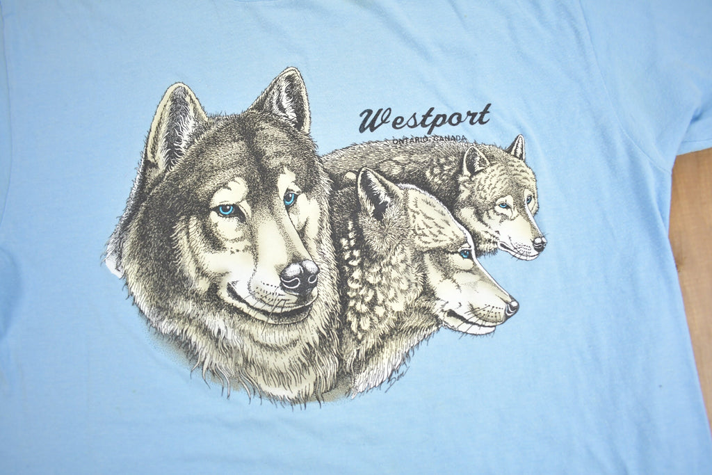 Vintage 1990s Westport Wolf Graphic Souvenir T Shirt