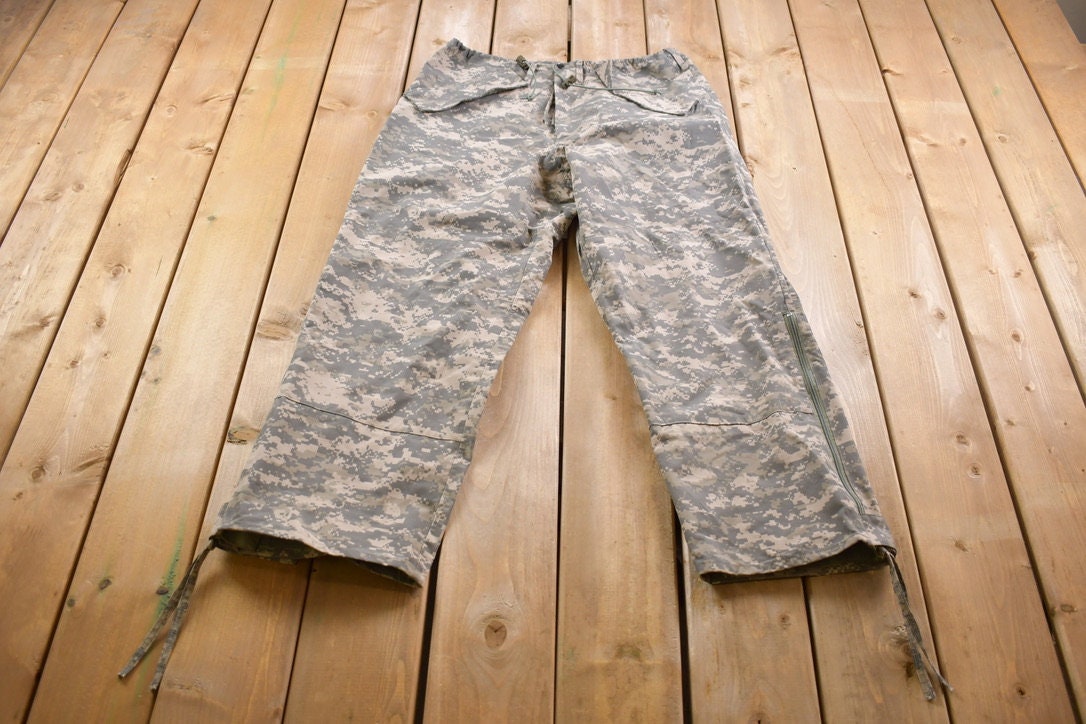 Vintage 1990s Military Digital Camouflage Pants Size 34 x 30