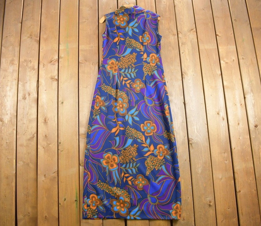 Vintage 1970s Floral Dress