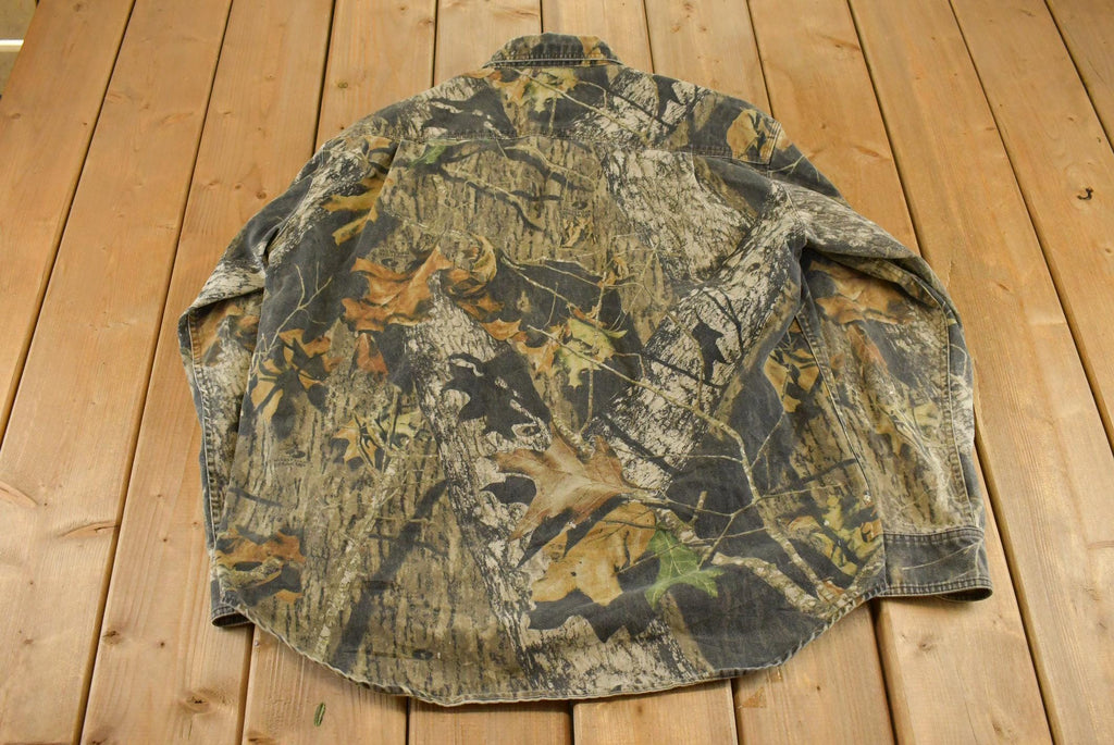Vintage 1990s Mossy Oak Apparel Tree Camo Cloth Button Up Shirt Men's L / Vintage Button Up / Hunting / Outdoors