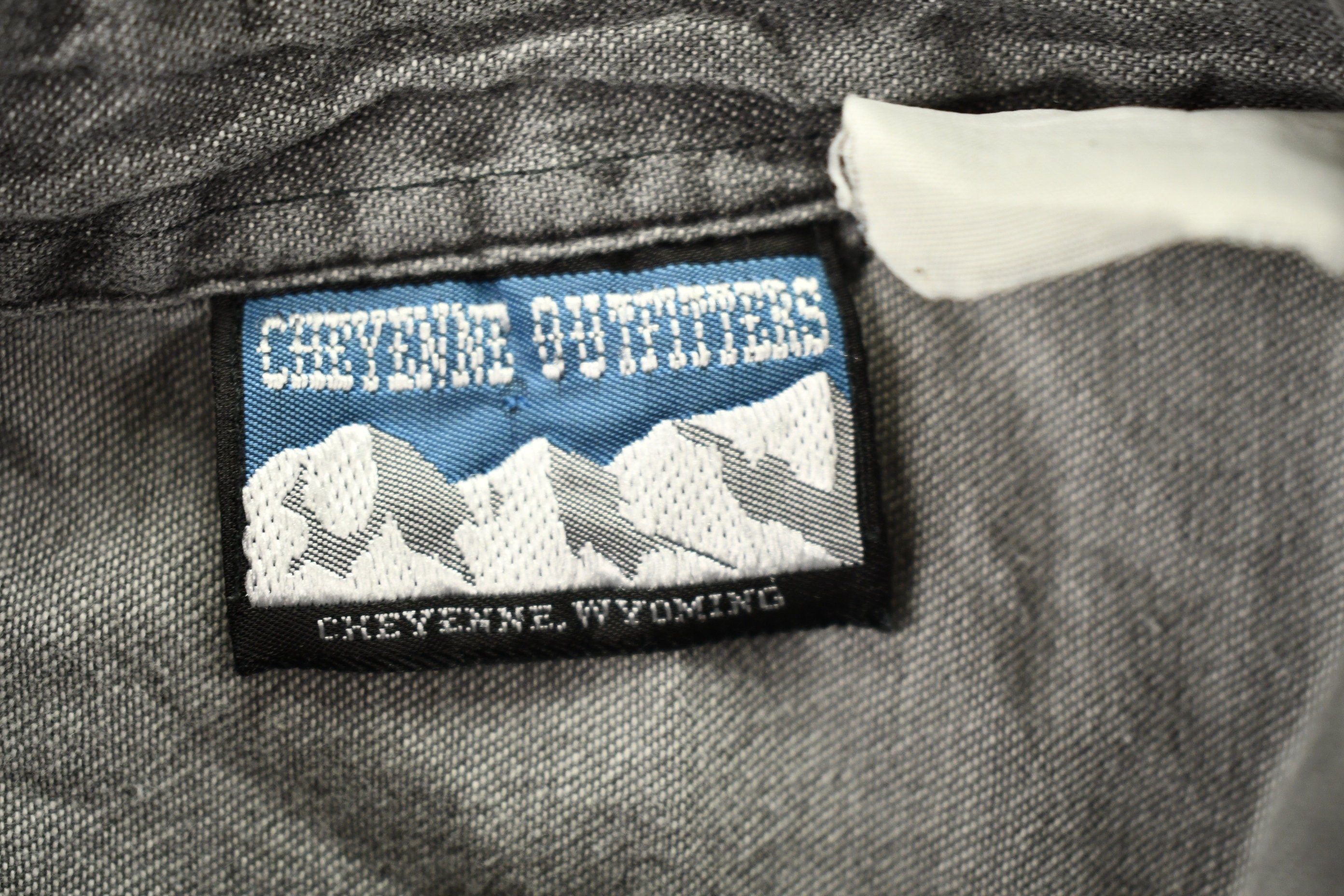 Vintage 1990s Cheyenne Outfitters Button Up Shirt