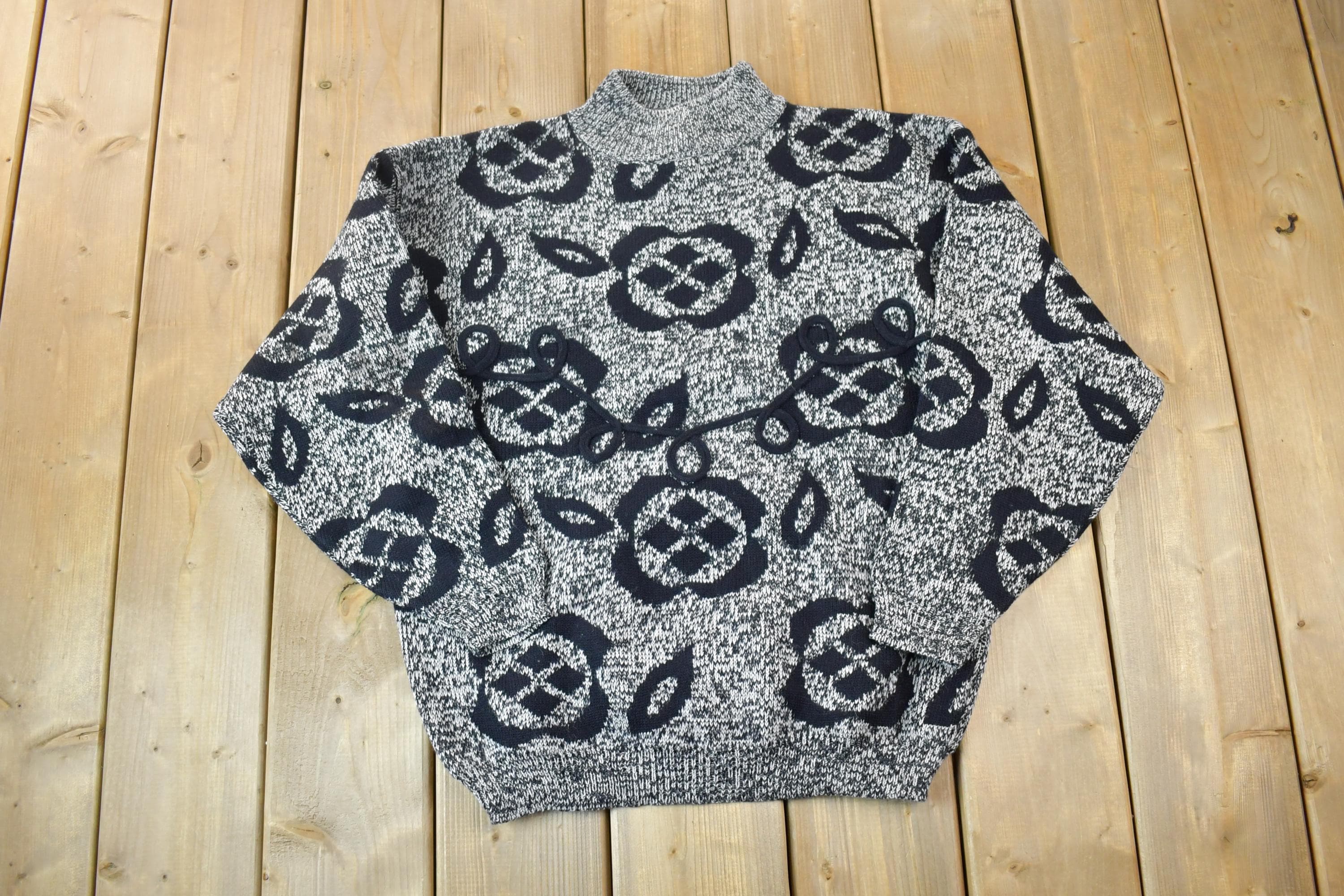 Vintage 1990s Giallo Napoli Knit Crewneck Sweater /