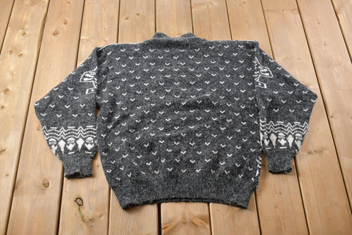 Vintage 1990s David Brett Knitted Turtleneck Sweater / Vintage 90s Turtleneck / All Over Pattern / Acrylic / Sweatshirt / Abstract Pattern