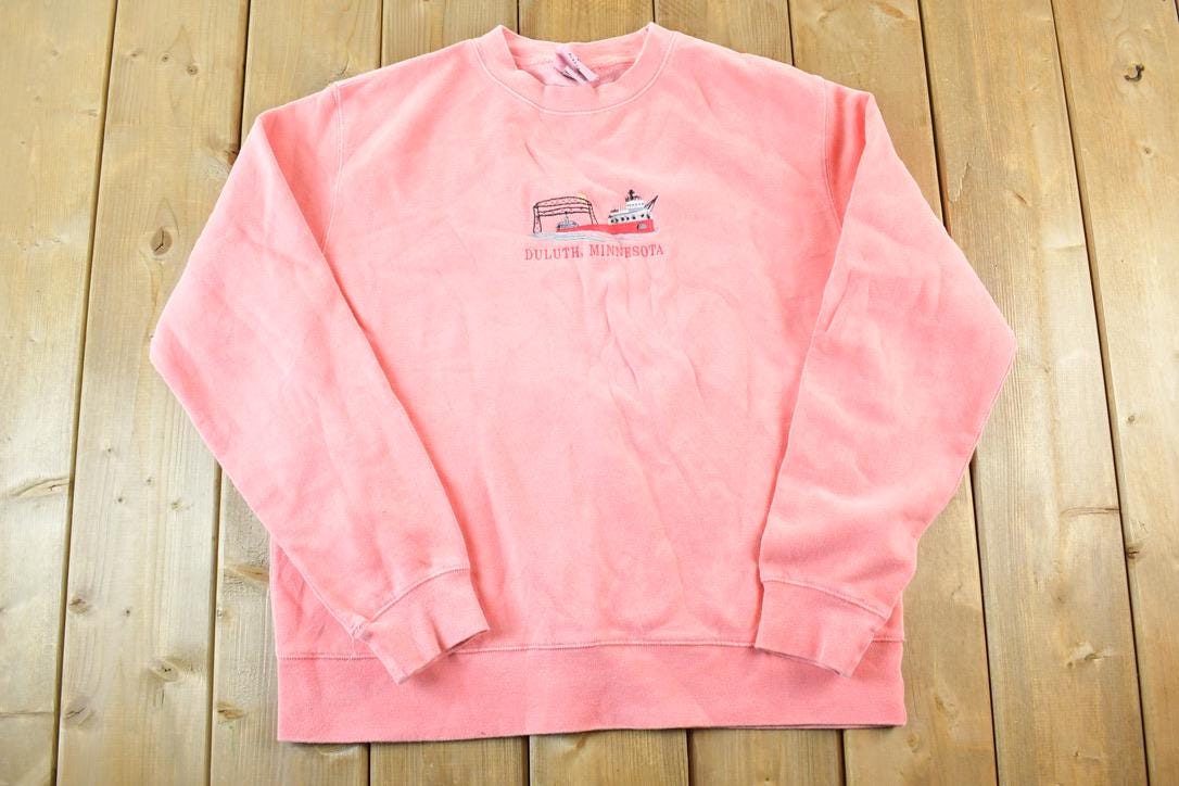 Vintage 1990s Duluth Minnesota Pigment Dyed Crewneck Sweatshirt Mens XL / 90s Souvenir Crewneck / Vintage Souvenir Crewneck
