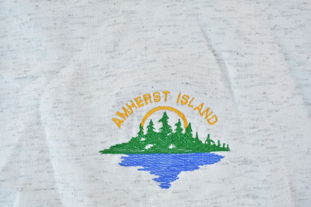 Vintage 1990s Amherst Island Heavyweight Crewneck Sweatshirt