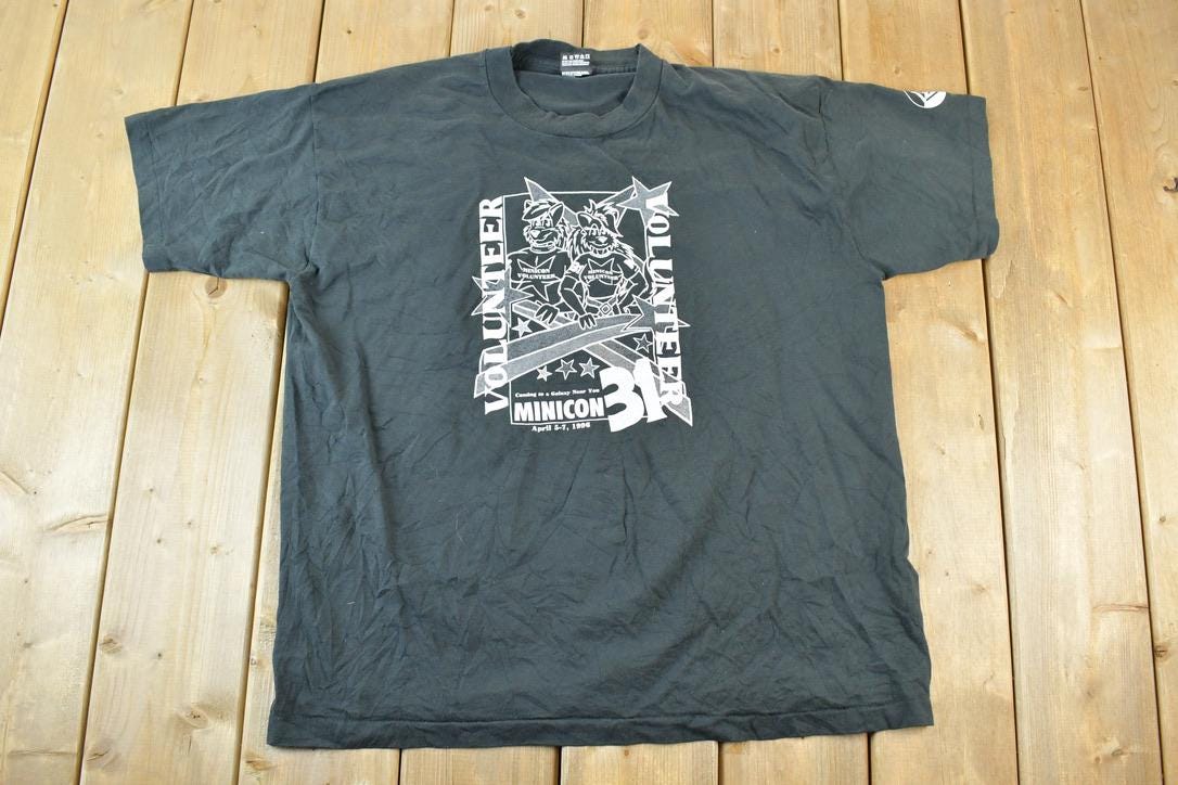 Vintage 1996 Mini Con Volunteer Single Stitch T-Shirt