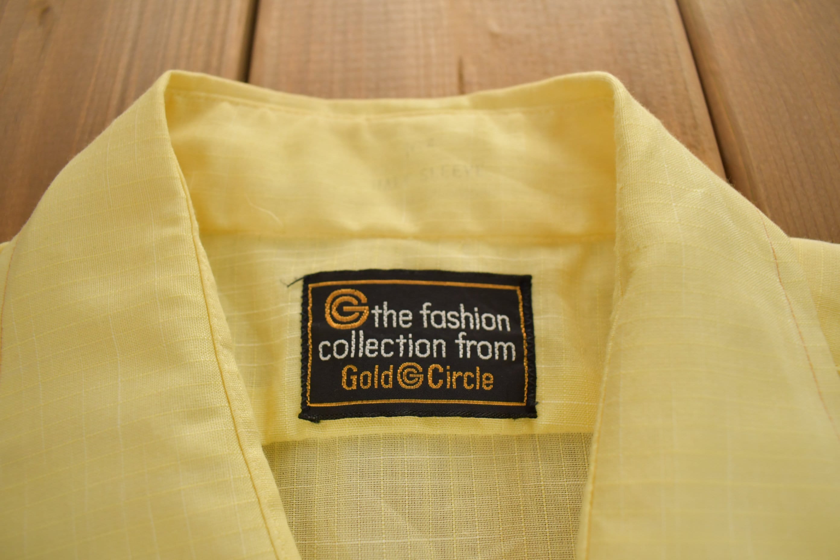 Vintage 1960s Gold Circle Blank Yellow Button Up Shirt