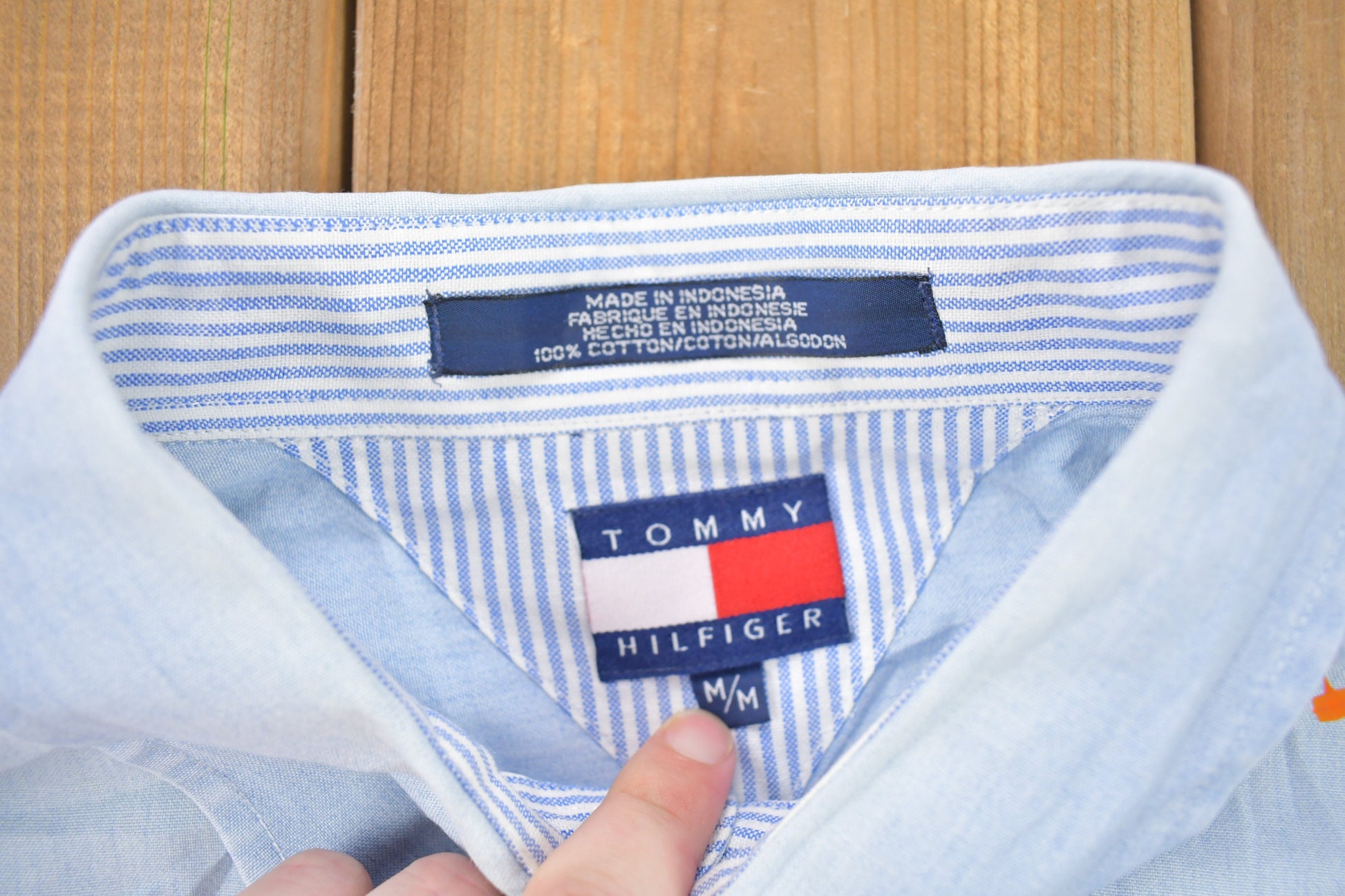 Vintage 1990s Blank Tommy Hilfiger Button Up Shirt / 1990s Button Up / Vintage Tommy Hilfiger / Basic Button Up / Tommy Hilfiger Dress Shirt