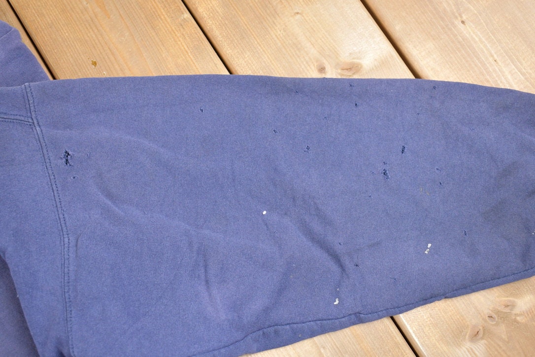 Vintage 1990s Blank Navy Blue Starter Crewneck Sweatshirt