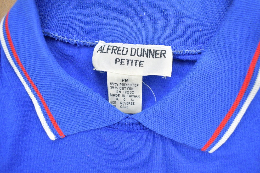 Vintage 1990s Stitched Sailboat Button Up Short Sleeve Shirt