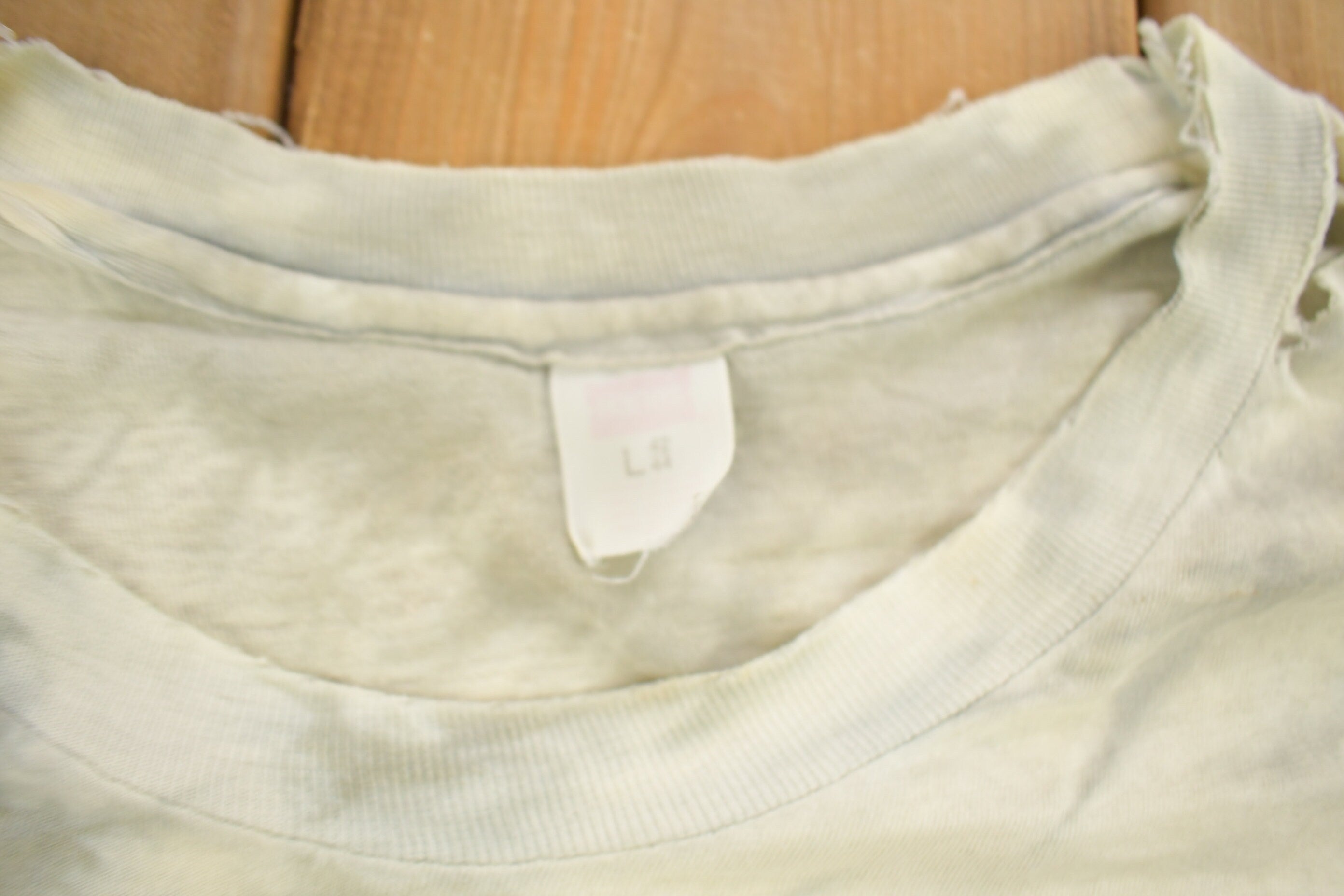 Vintage 1982 Pink Floyd Dark Side Of The Moon Tie Dye Thrashed Band T-Shirt