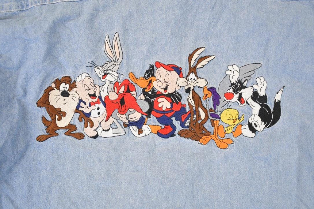 Vintage 1990s Warner Brothers Bugs Bunny Gang Embroidered Denim Button Up Shirt Mens L
