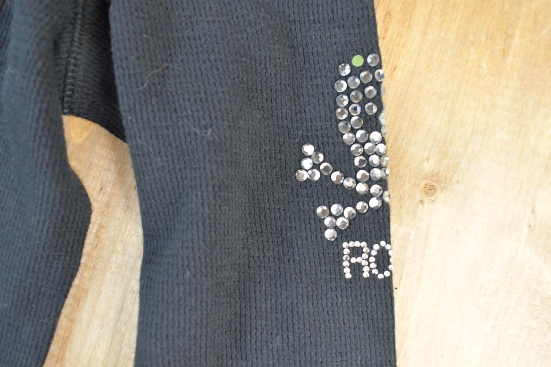Deadstock Y2K Vintage Vigoss Gold Bedazzled Rock T-Shirt