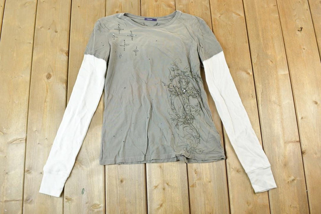Women Vintage Vigoss Y2K Tan sleeve Bedazzled T-Shirt