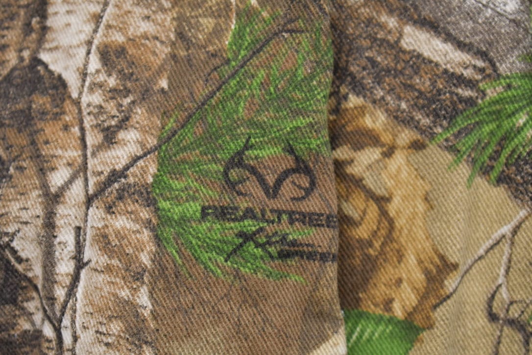 Vintage 1990s Real Tree Camo Button Up Shirt