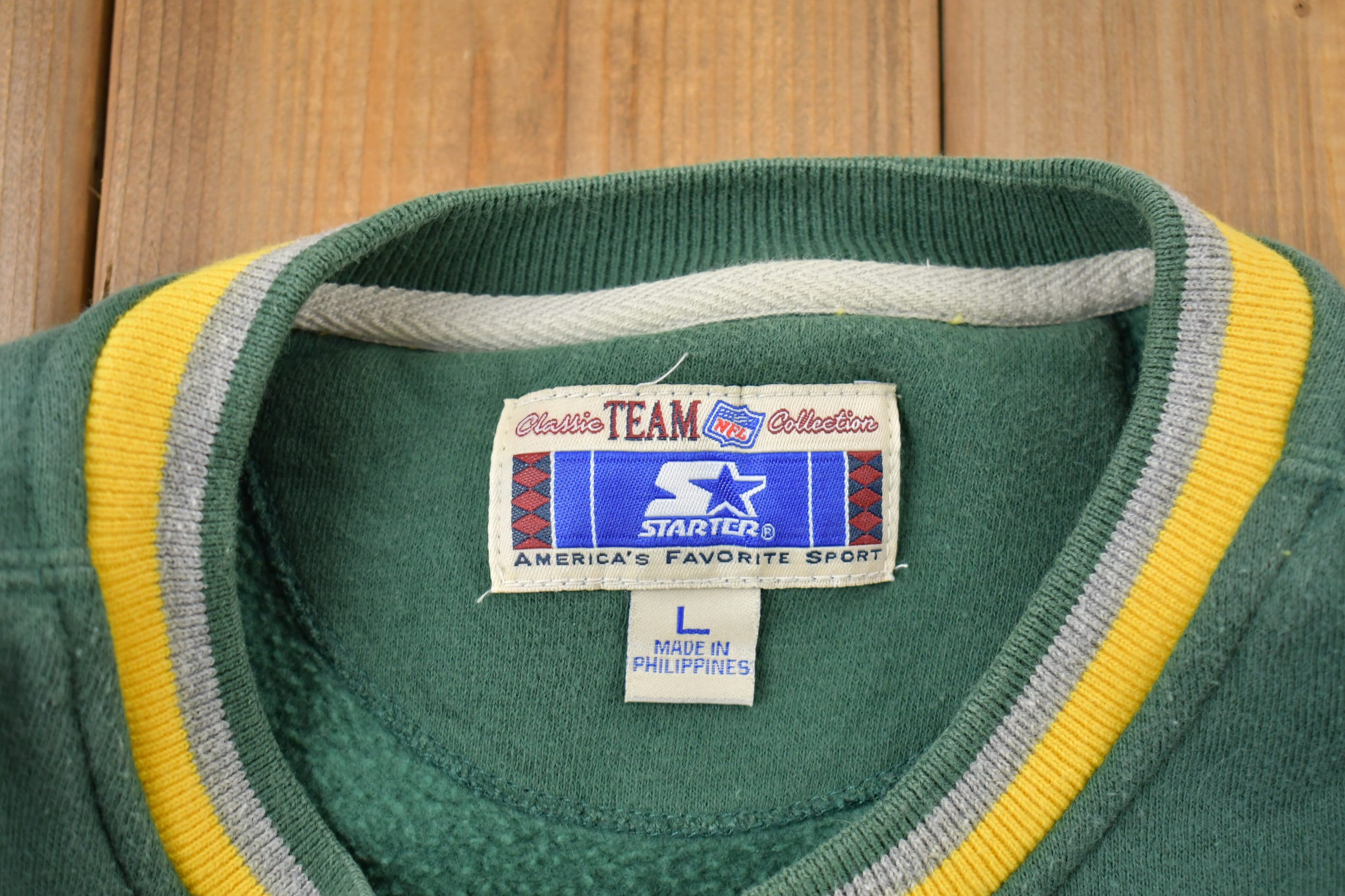 Vintage 1990s Starter Green Bay Packers NFL Embroidered Crewneck Sweatshirt