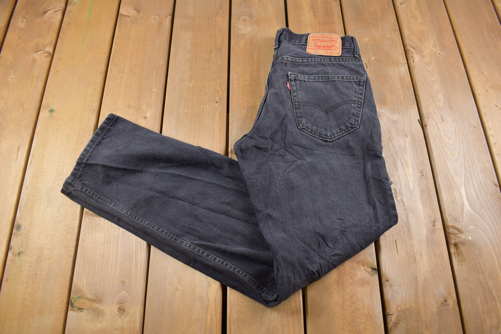 Vintage 1990s Levi's Distressed 550 Red Tab Jeans Size 30 x 32