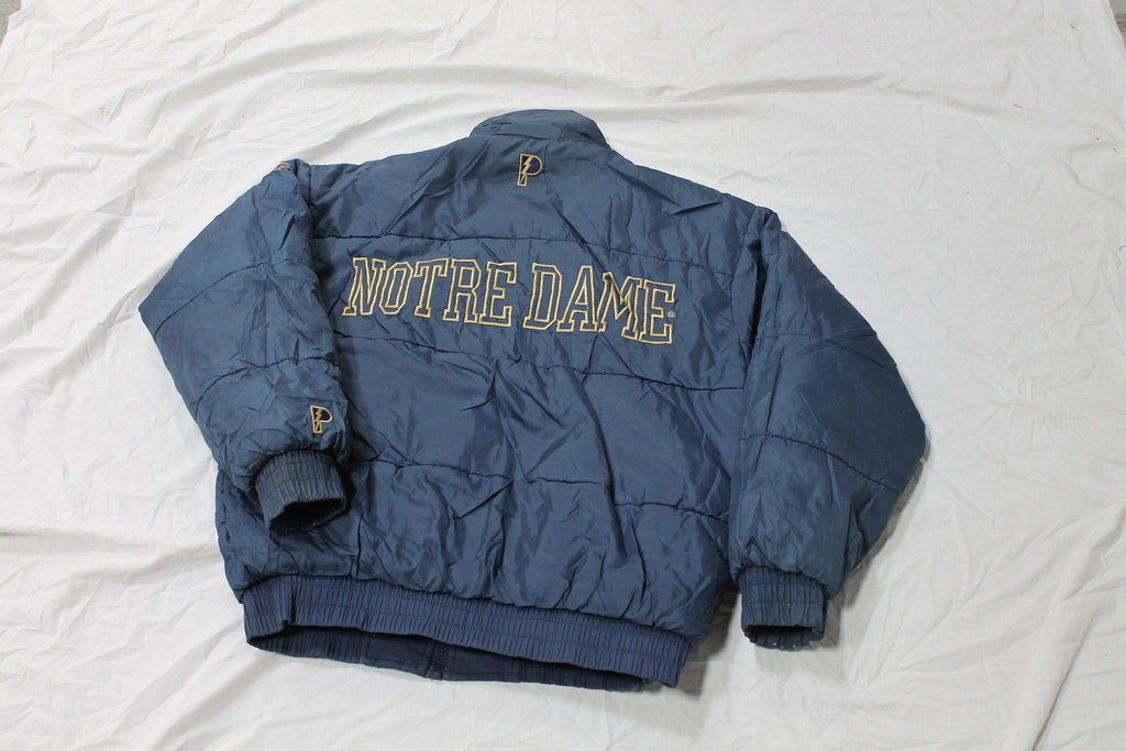 Vintage 1990s University Of Notre Dame Fighting Irish Reversible Pro Player Puffer Jacket