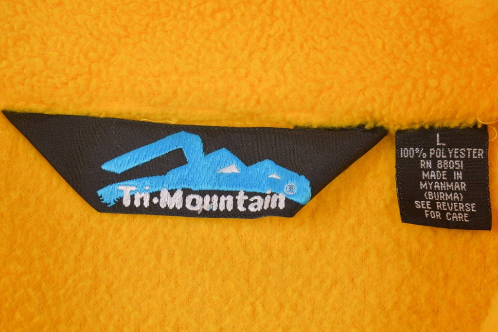 Vintage 1990s Tri Mountain RHS Fleece Sweater  Zip Up  Yellow  Outdoorsman  90s Sweater  Streetwear  Fleece Zip up
