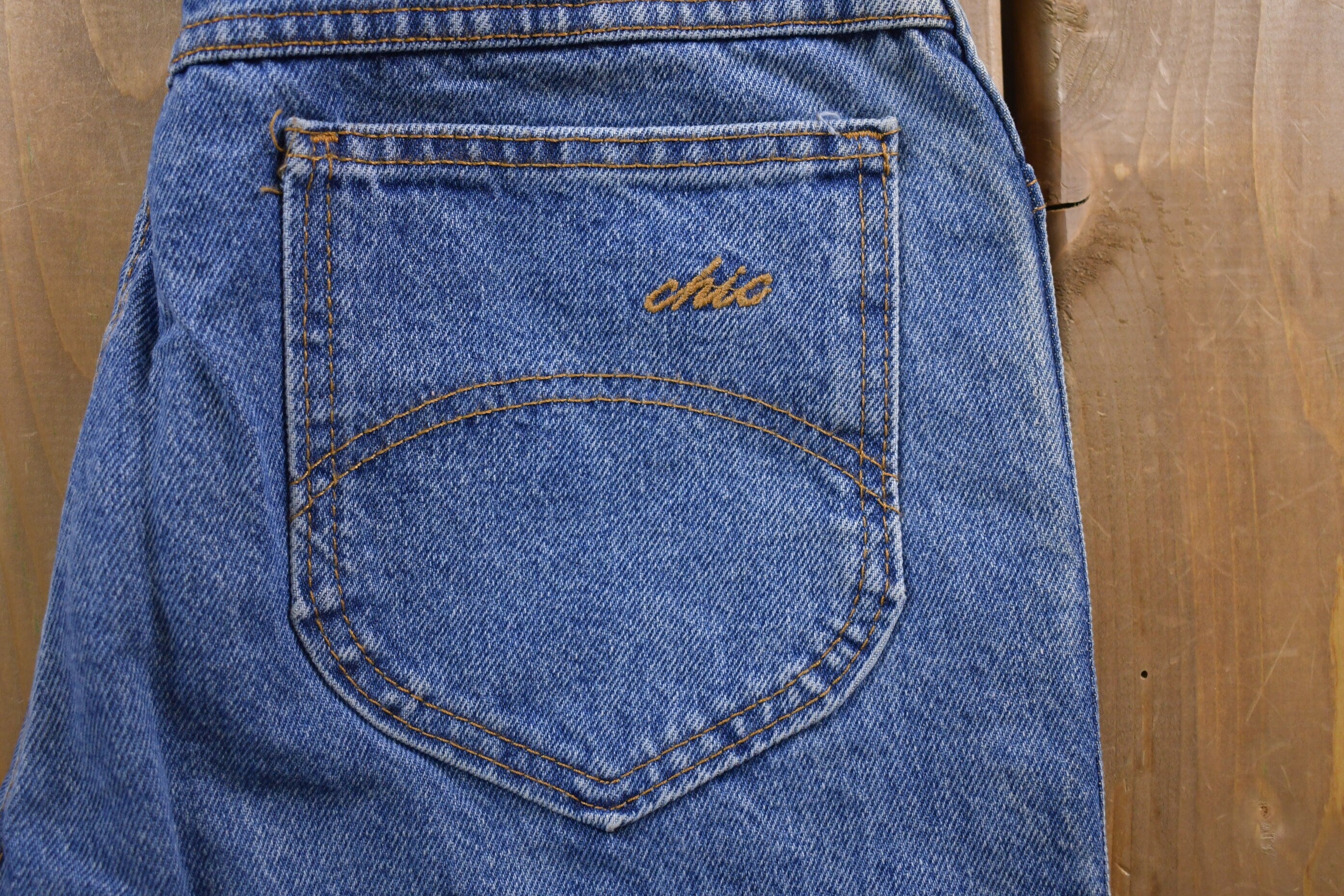 Vintage 1990's Chic High Waisted Blue Jeans 26 x 29