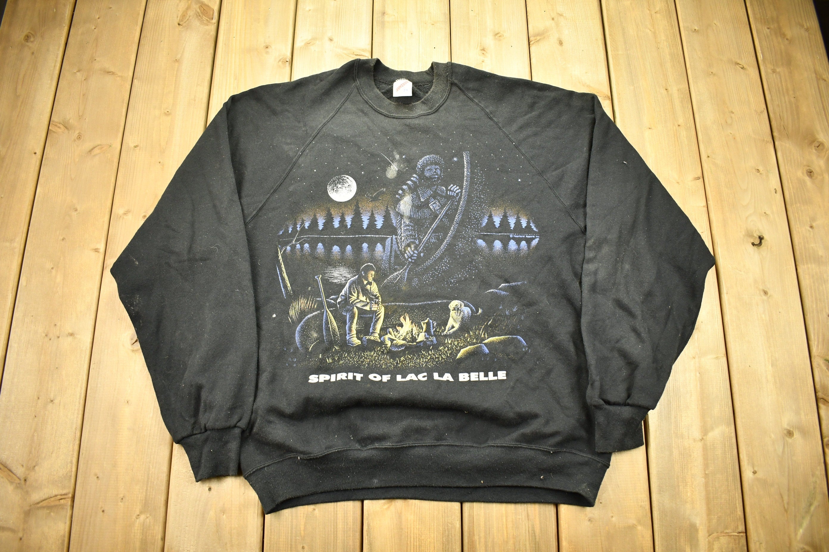 Vintage 1980s Spirit Of Lac La Belle Raglan Crewneck