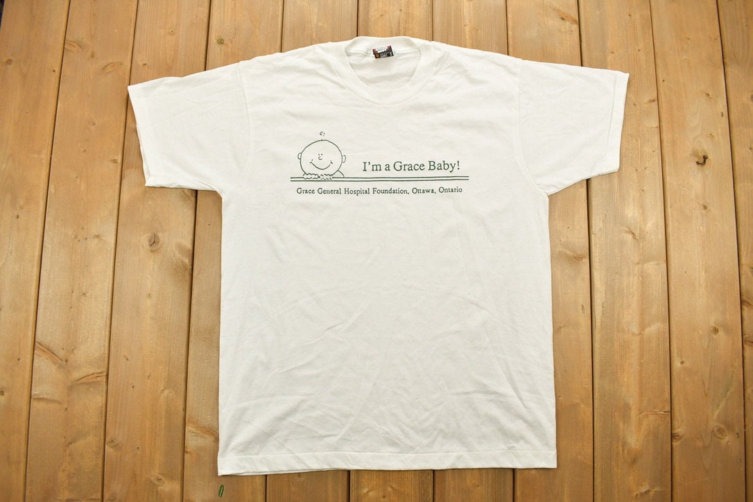 Vintage 1990s Grace Baby Hospital Ontario Graphic T-Shirt