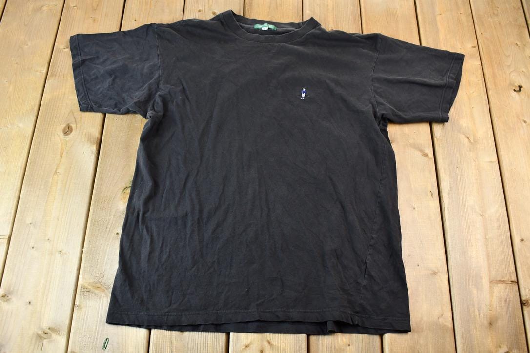 Vintage 1990s Giordano Classics Black Embroidered Logo T-Shirt