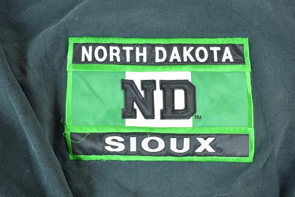 Vintage 1990s North Dakota Sioux Souvenir Heavyweight Crewneck Sweatshirt Made In USA